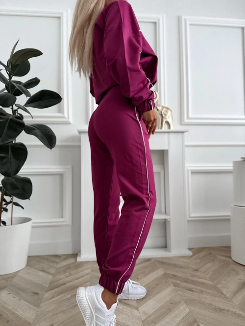 Mojo komplet dresowy damski ze stójką i spodniami jogger